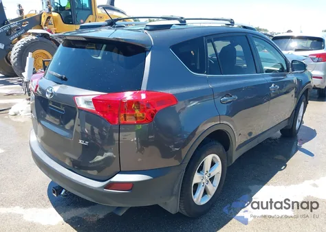 2014 Toyota Rav4 Xle z USA, uszkodzony, nr VIN JTMWFREV8EJ015557